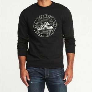 Mountain embroidered crew neck